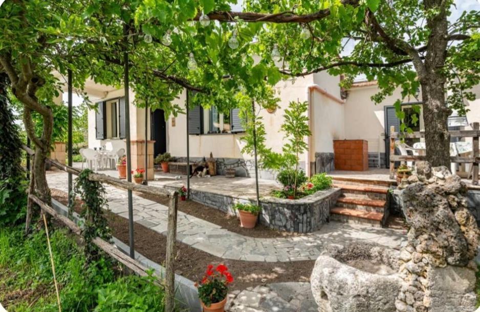 Etna, Salvia E Rosmarino Villa Maletto Bagian luar foto